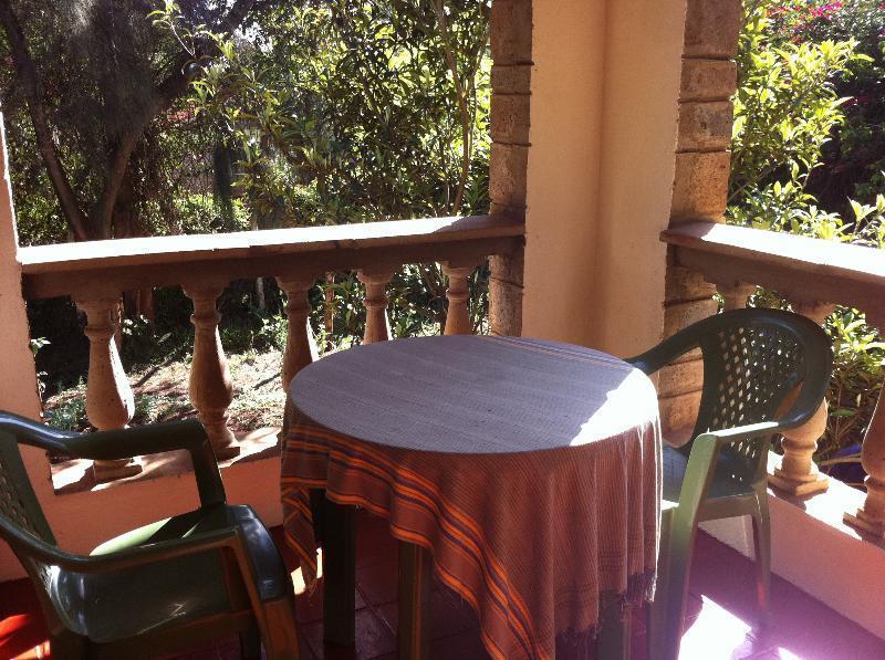 Milimani Backpackers Hostel Nairobi Bagian luar foto