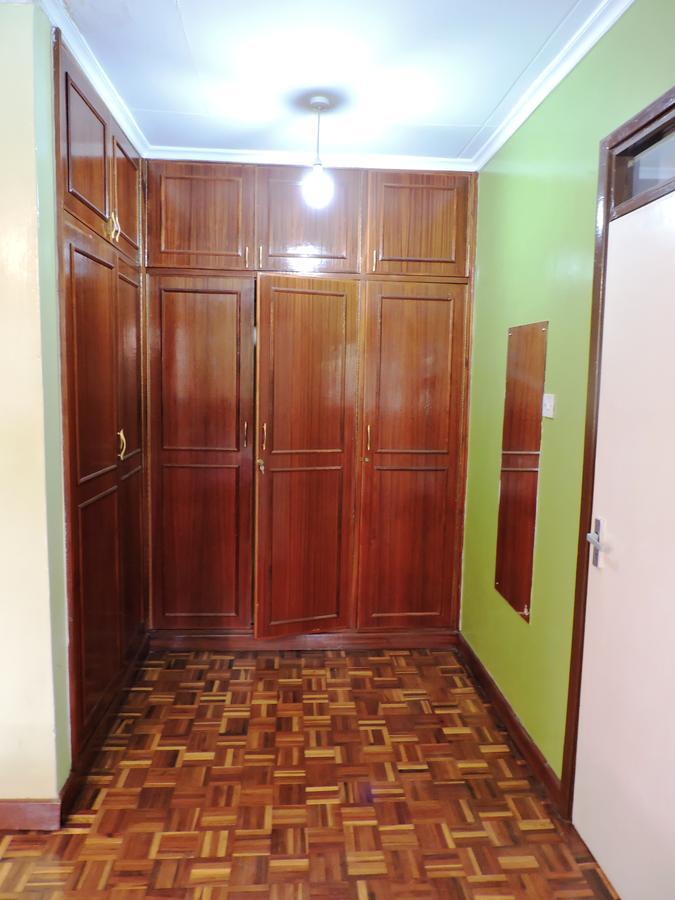 Milimani Backpackers Hostel Nairobi Bagian luar foto