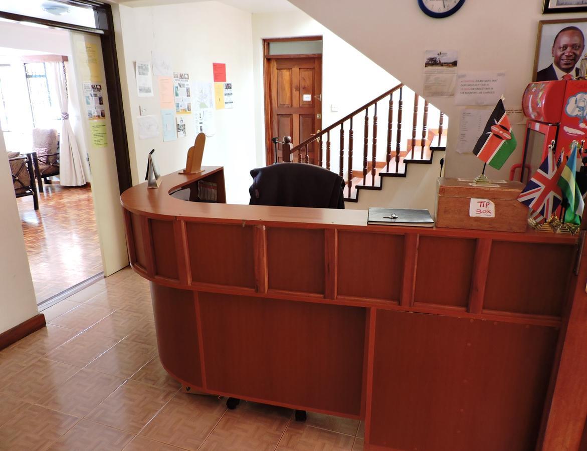 Milimani Backpackers Hostel Nairobi Bagian luar foto