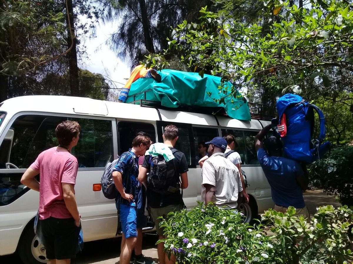Milimani Backpackers Hostel Nairobi Bagian luar foto